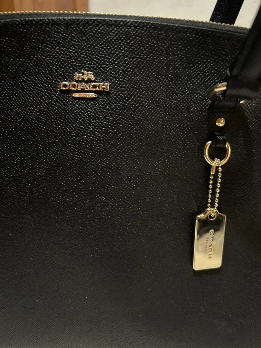 Black Stanton Crossbody Crossgrain Leather Carryall 37148 - Picture 2 of 15